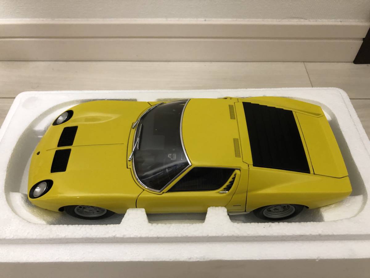 オートアート 1⁄18 ランボルギーニ ガヤルド LP550-2