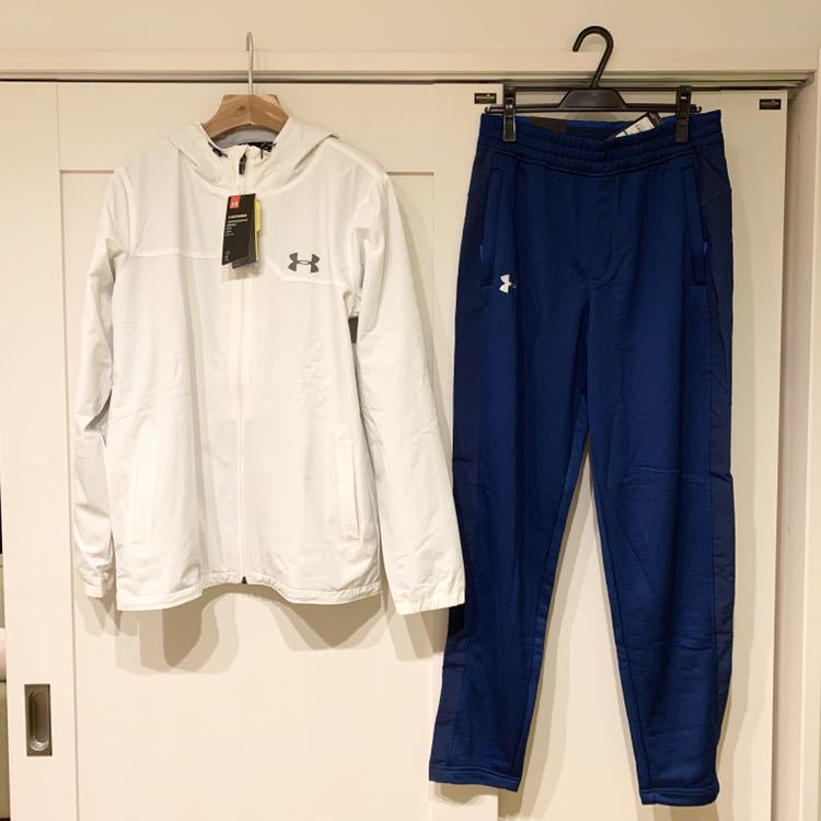 最新作】 新品 未使用品 アンダーアーマー UNDER ARMOUR 撥水パーカー 