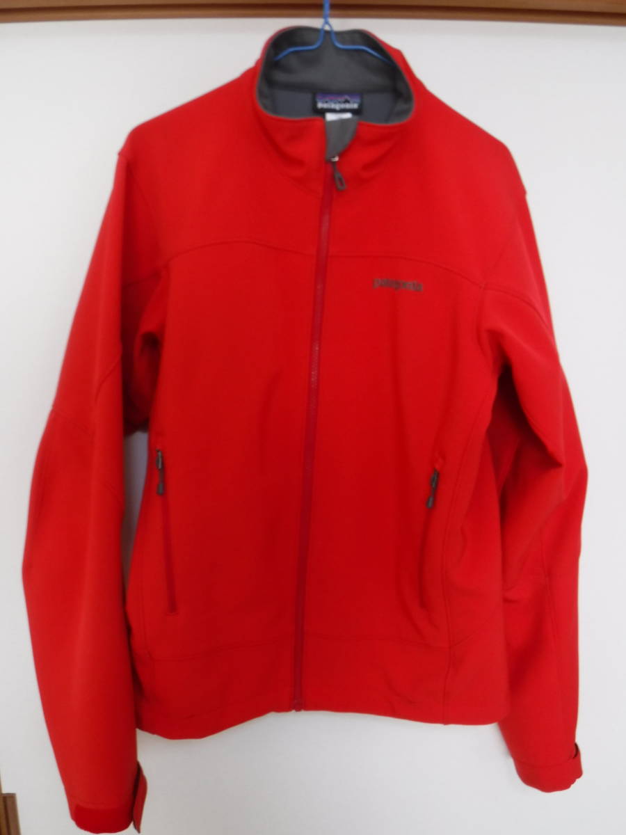  パタゴニア PATAGONIA Adze Jacket ソフトシェル アズ ジャケット レッド US Sサイズ(Sサイズ)｜売買されたオークション情報、yahooの商品情報をアーカイブ公開 - オークファン 男性用