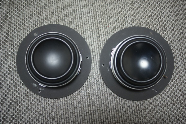 中古 Yahoo!オークション T-330d DYNAUDIO Dynaudio Dynaudio&frasl;ディナウディオMD | Dynaudio⁄ディナウディオMD Dynaudio&frasl;ディナウディオ esotar ～ 0 ESOTAN エソタン） 3WAY listening