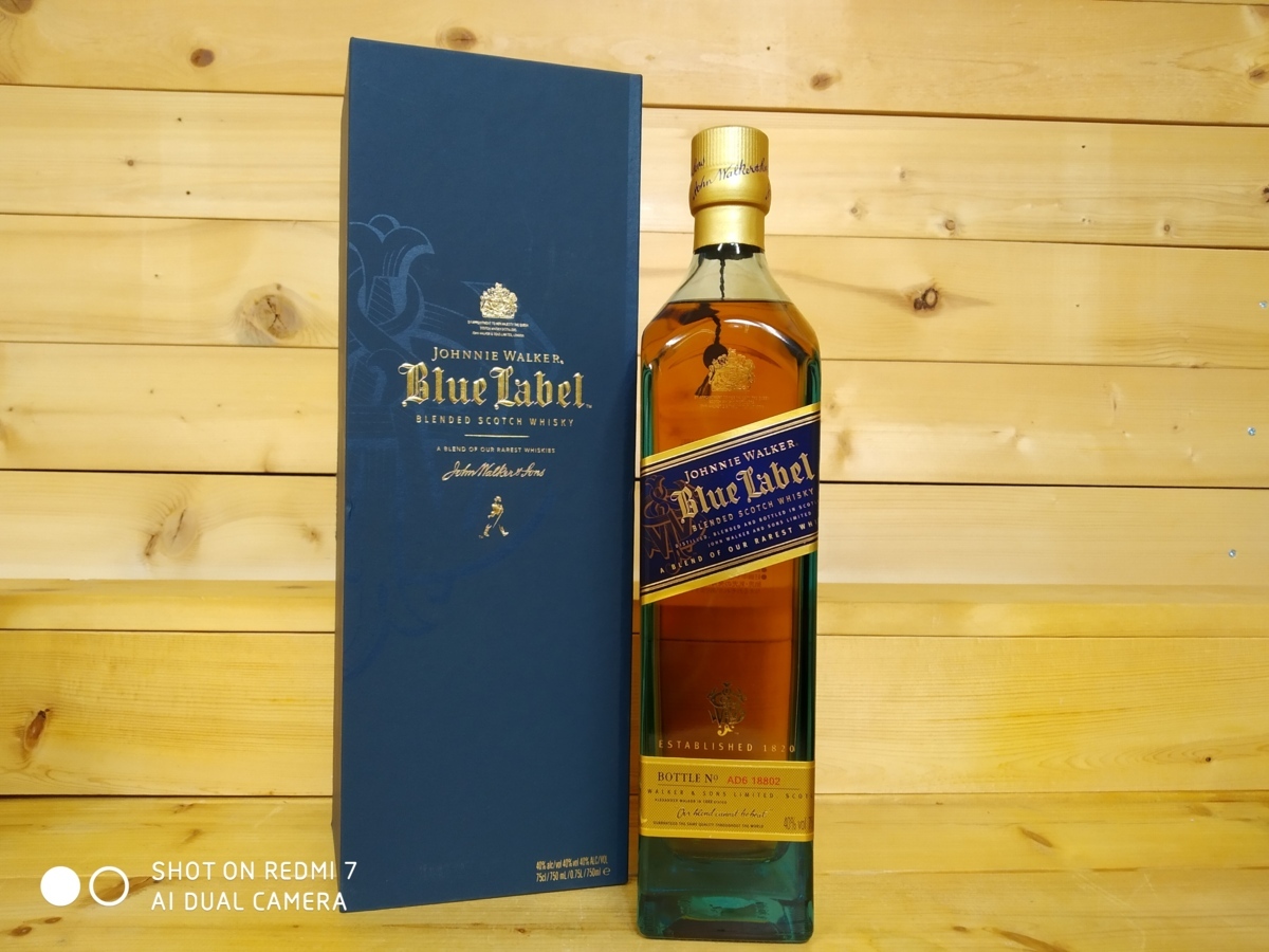 古酒★未開栓 ジョニーウォーカー ブルーラベル 750ml 40% 化粧箱付き JOHNNIE WALKER Blue label No2006 ブルーラベル ジョニーウォーカー 750ml ⁄ 43% 750ml×1本