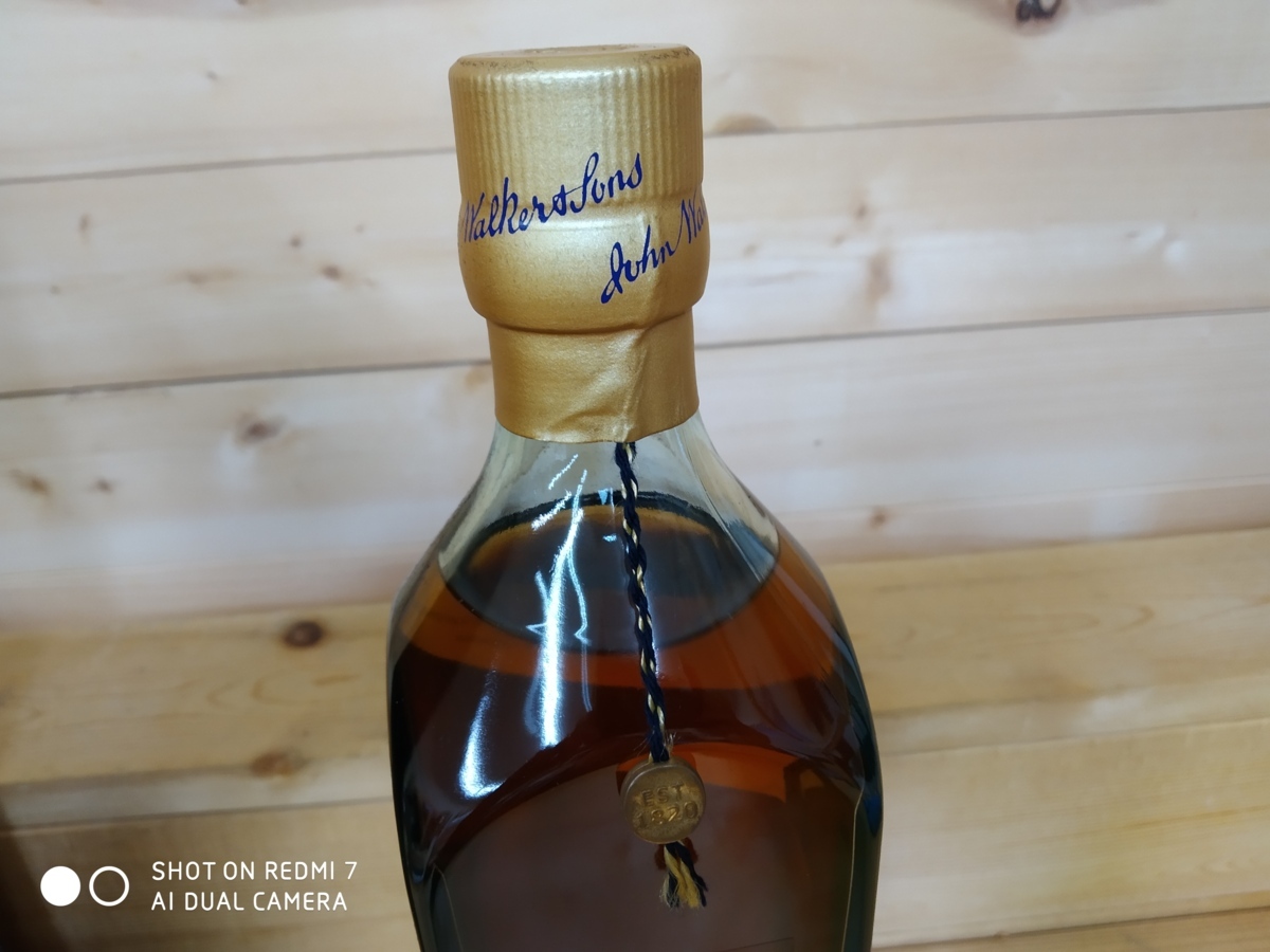 古酒★未開栓 ジョニーウォーカー ブルーラベル 750ml 40% 化粧箱付き JOHNNIE WALKER Blue label No2006 ブルーラベル ジョニーウォーカー 750ml ⁄ 43% 750ml×1本