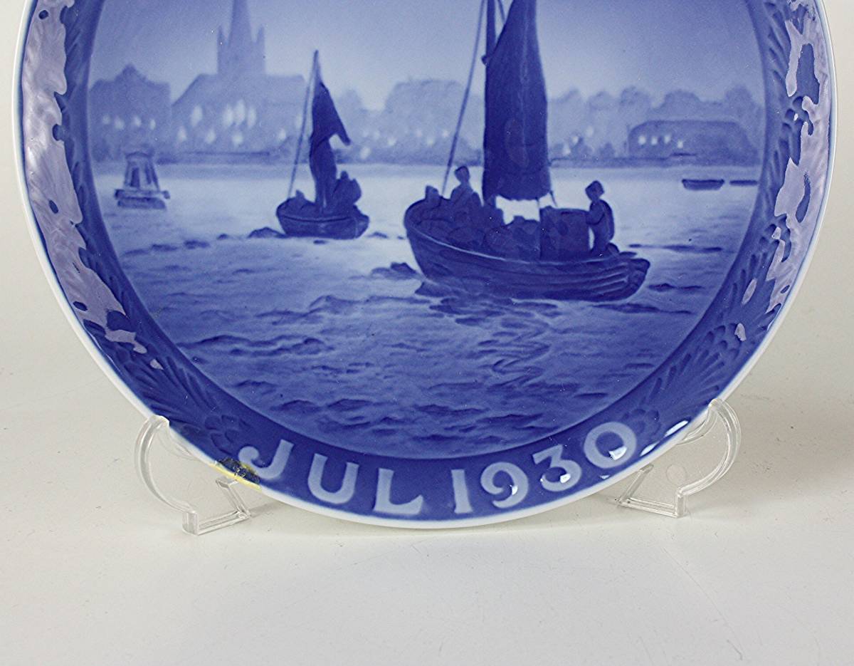 1930年 ロイヤルコペンハーゲン イヤープレート 「港に向かう漁船」 訳 