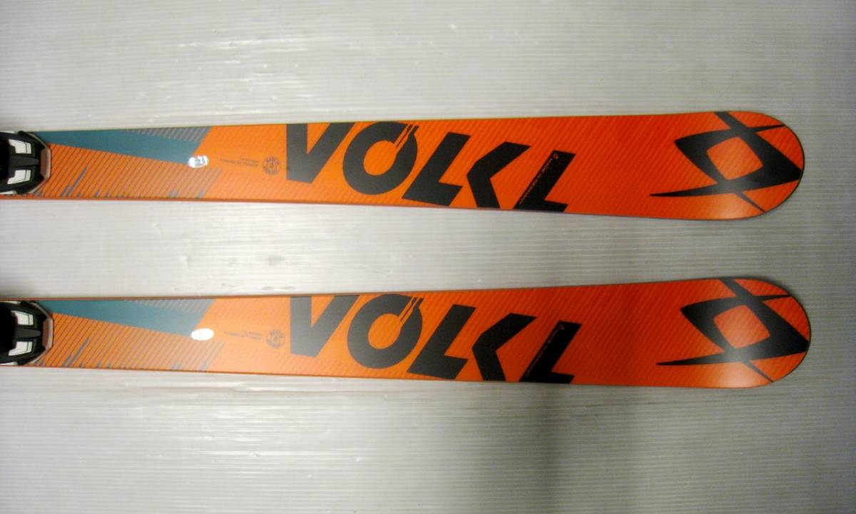 Volkl Racetiger GS Ski Speedwall - + SL Race 0 Wall Skis Völkl