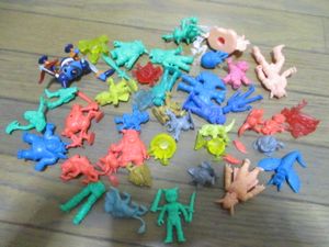 ドラゴンクエスト 消しゴムのYahoo!オークション(旧ヤフオク!)の相場