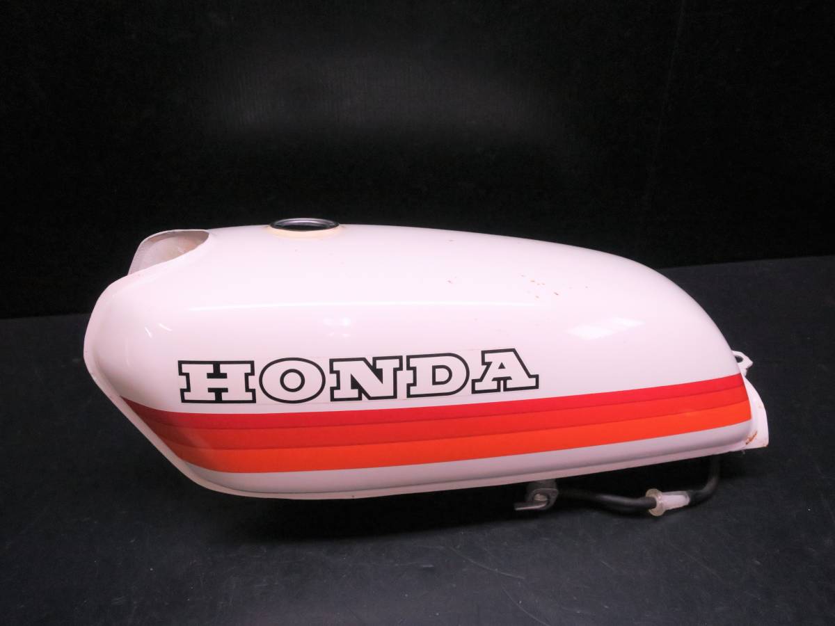 ホンダドリーム50ガソリンタンク（CB50,CB90,CB125,レーサー CB50 