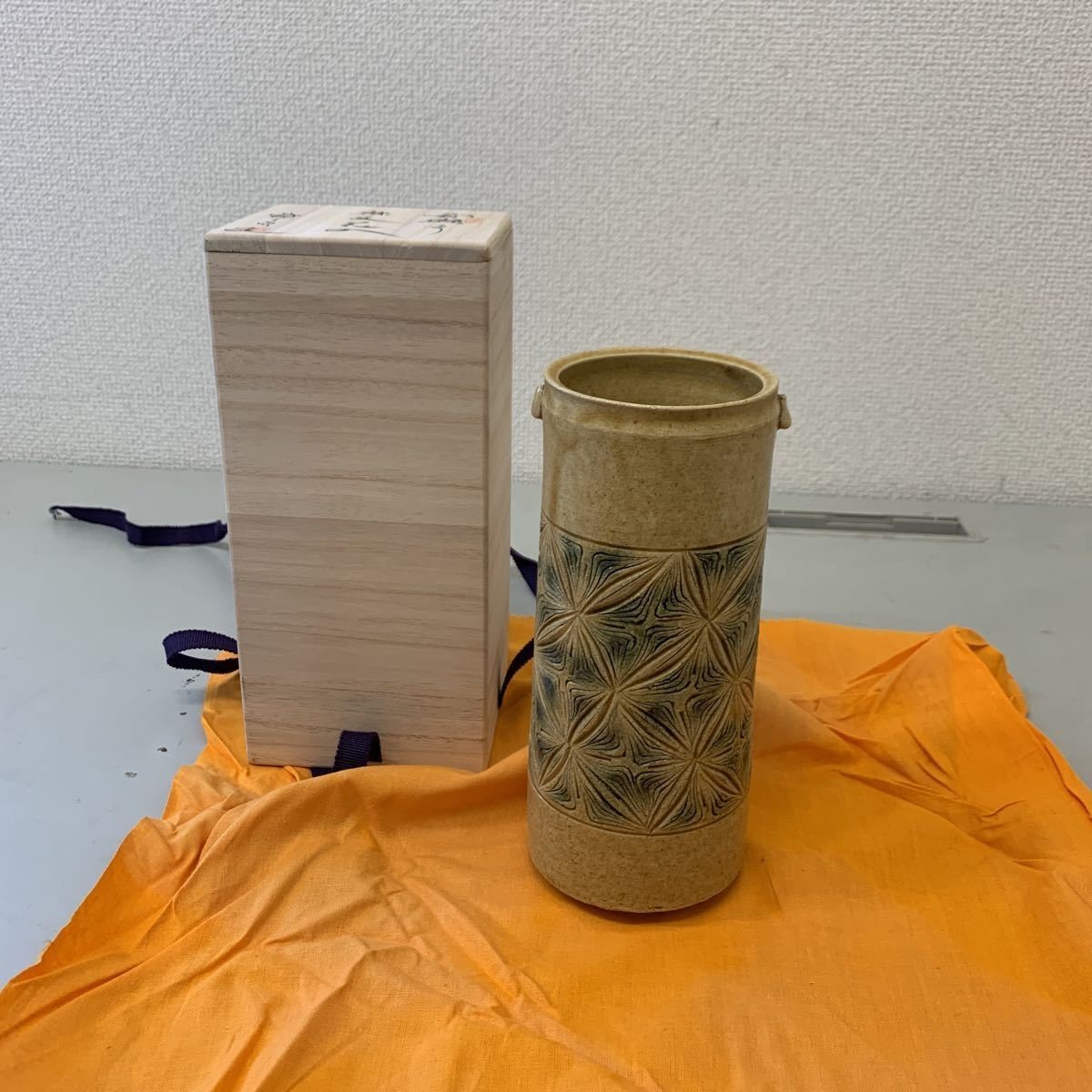 長太郎焼 花器 一輪挿し共箱 栞付 高さ25cm 焼締 花瓶 鹿児島 民藝