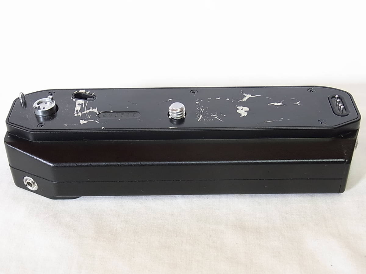 thumbnail image 2 of Canon Power Winder A A2 MA – For AE-1, AE-1 Program, A-1, AV-1, AT-1 Film Cameras 2 of 4
