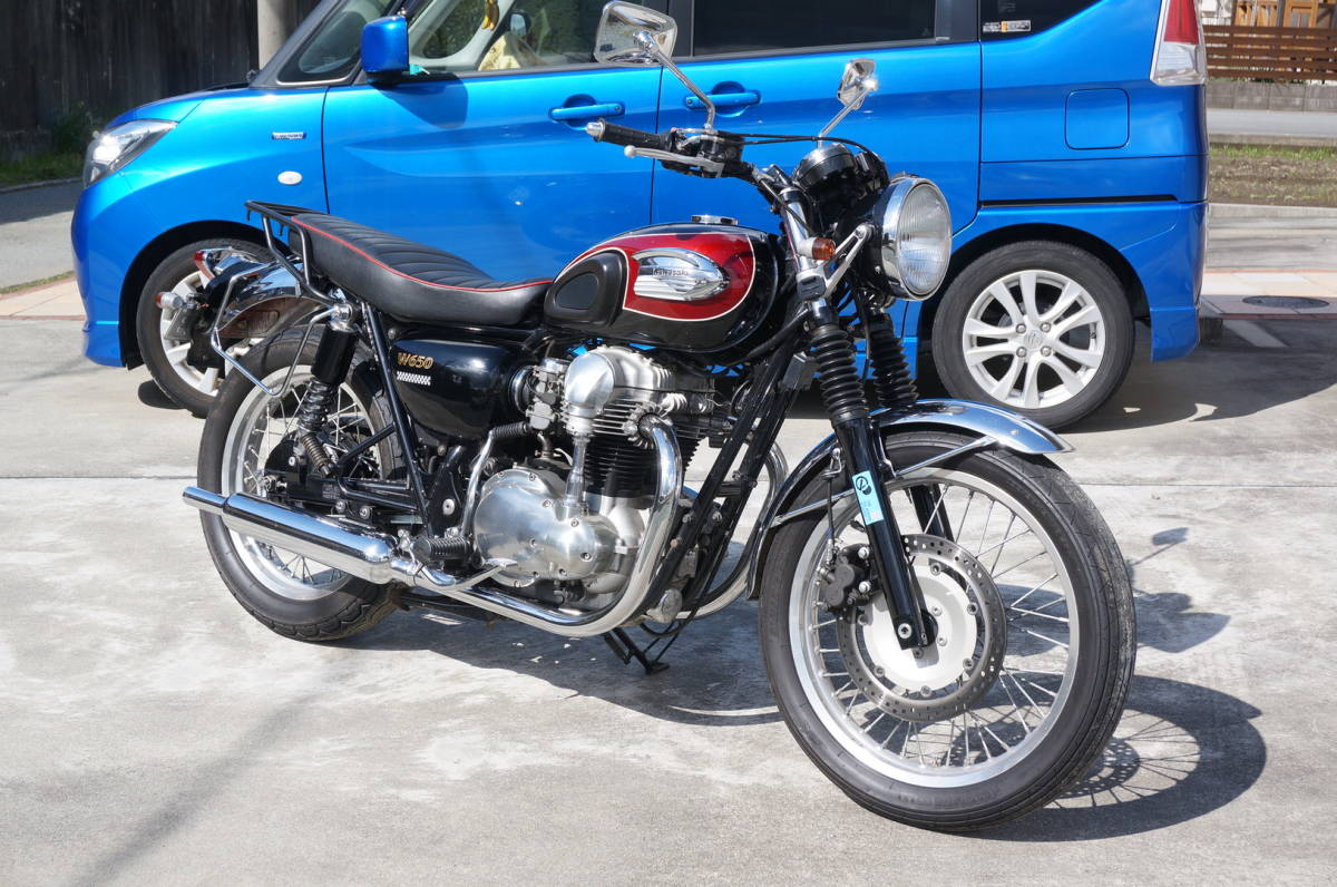 美車】キャンプツーリング 仕様 W650 一昨年の9月にバイク屋で購入