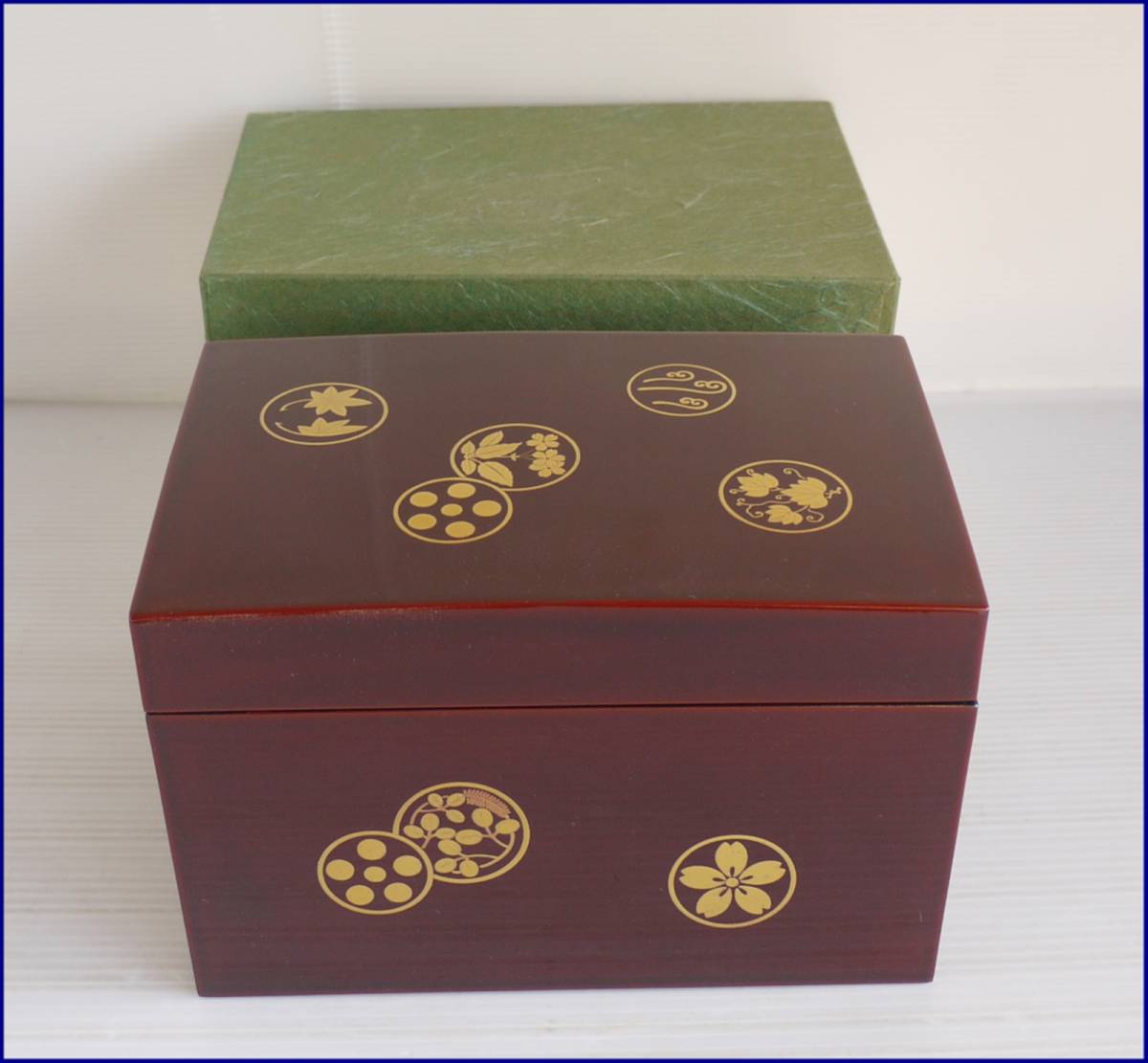 茶道具　四季草花蒔絵茶箱 四季草花蒔絵茶箱 【公式通販】