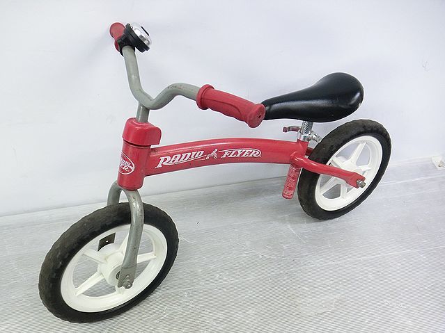 【品質保証，人気SALE】 Nサキ869 RADIOFLYER ラジオフライヤー グライド＆ゴー バランスバイク ♯800 ストライダー ペダルなし自転車(ペダルなし自転車、バランスバイク)｜売買されたオークション情報、yahooの商品情報 ペダルなし自転車、バランスバイク