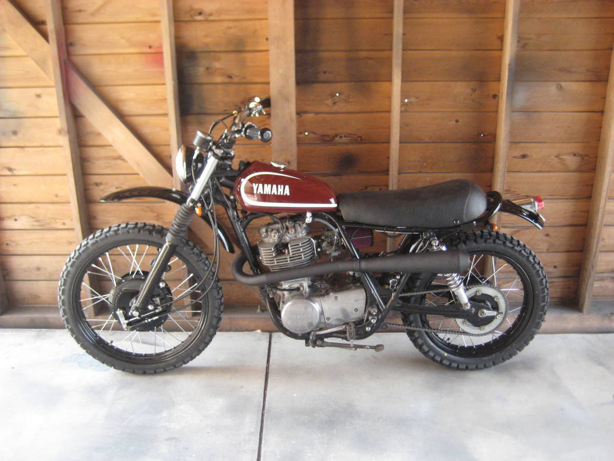 SR400 SR500 左出しワンオフアップマフラー VMX オフロード スクラン