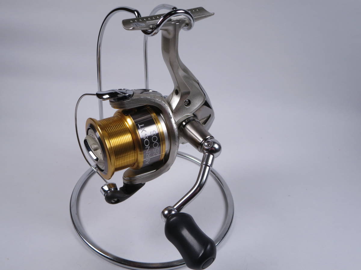 高品質，2026 收 シマノ 12 エアノス XT 2000S シャロースプール SHIMANO AERNOS スピニングリール 送料は普通郵便580円もお受けします(シマノ)｜売買されたオークション情報、yahooの商品情報をアーカイブ公開 - シマノ