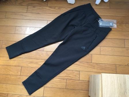大人気，品質保証 タグ付 アディダスadidas テーパードシルエットスリムパンツ 黒 L 定価10 989円 スウェット ジャージ(アディダス)｜売買されたオークション情報、yahooの商品情報をアーカイブ公開 - オークファ ロング