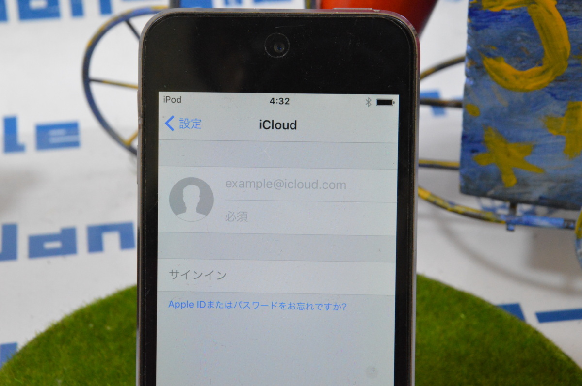 Jan-gle大阪でお宝ほいほい見つけましょう♪ 訳有り品 Apple iPod Touch 第5世代 64GB NE979J/A 激安1円ST♪J353376 O_3