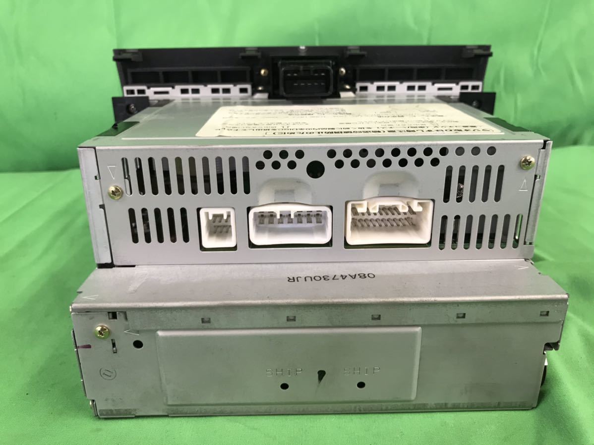 N0127 中古 トヨタ セルシオ UCF30 UCF31 前期 純正 CDチェンジャー