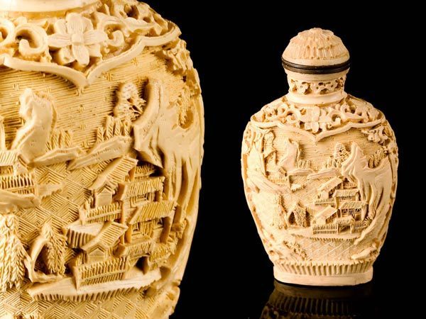 鼻煙壷 ビエンコ」ってナンダ！？ ガラスの鼻煙壺 ―清朝の嗅ぎたばこ