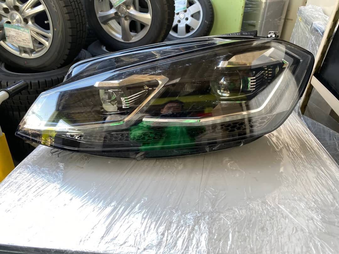 VW ゴルフ7 フォルクスワーゲン⁄ゴルフ4⁄純正⁄左ヘッドライト LED GTI