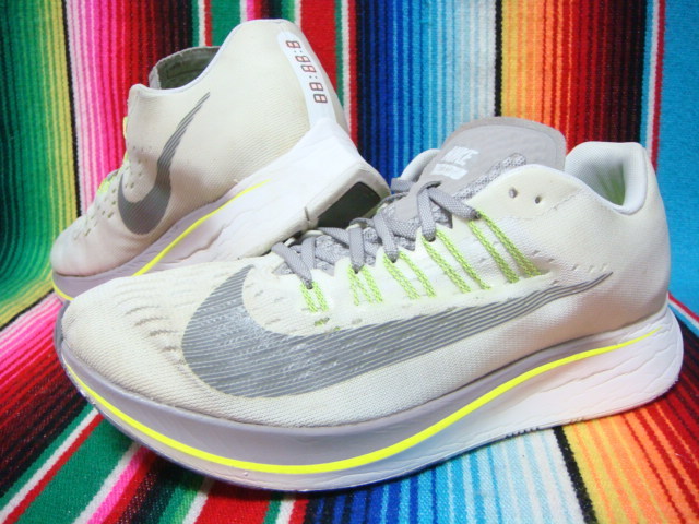 格安，大人気 厚底 NIKE ZOOM FLY ズームフライ US8 26cm ナイキ 靴 S114 ランニングシューズ(26.0cm)｜売買されたオークション情報、yahooの商品情報をアーカイブ公開 - オークファン 26.0cm