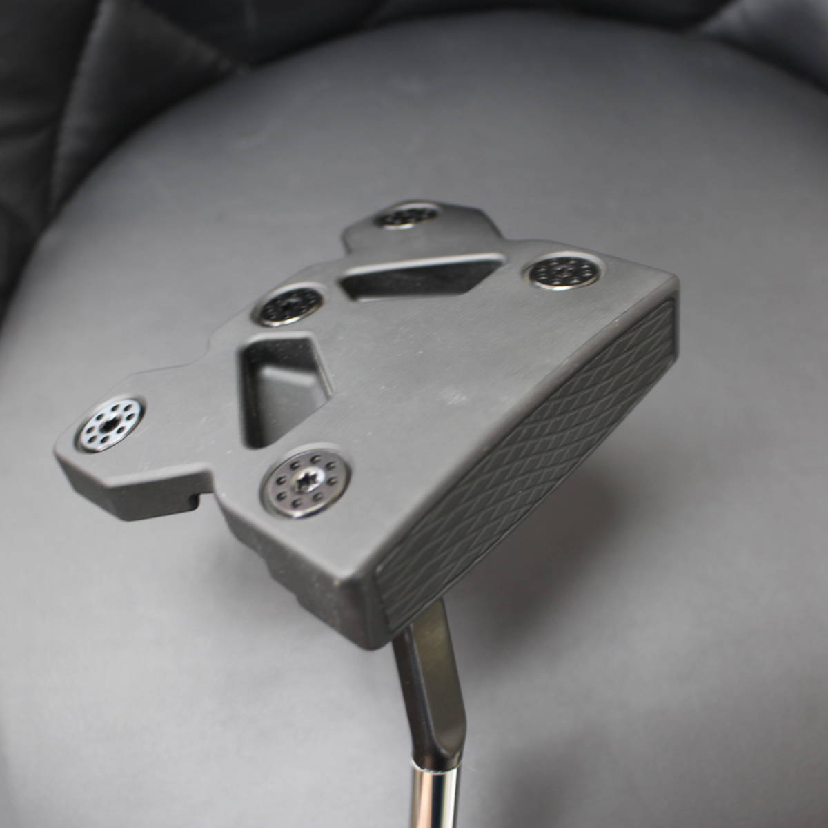 低価，定番人気 PXG OPERATOR タイプ 無刻印パター 100% CNC MILLED 34インチ スモールスラントネック(パター)｜売買されたオークション情報、yahooの商品情報をアーカイブ公開 - オークファン 男性右きき用