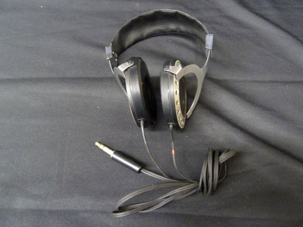 1000円～ ヘッドホン イヤホン 計3点 Victor ビクター HEADPHONES HP