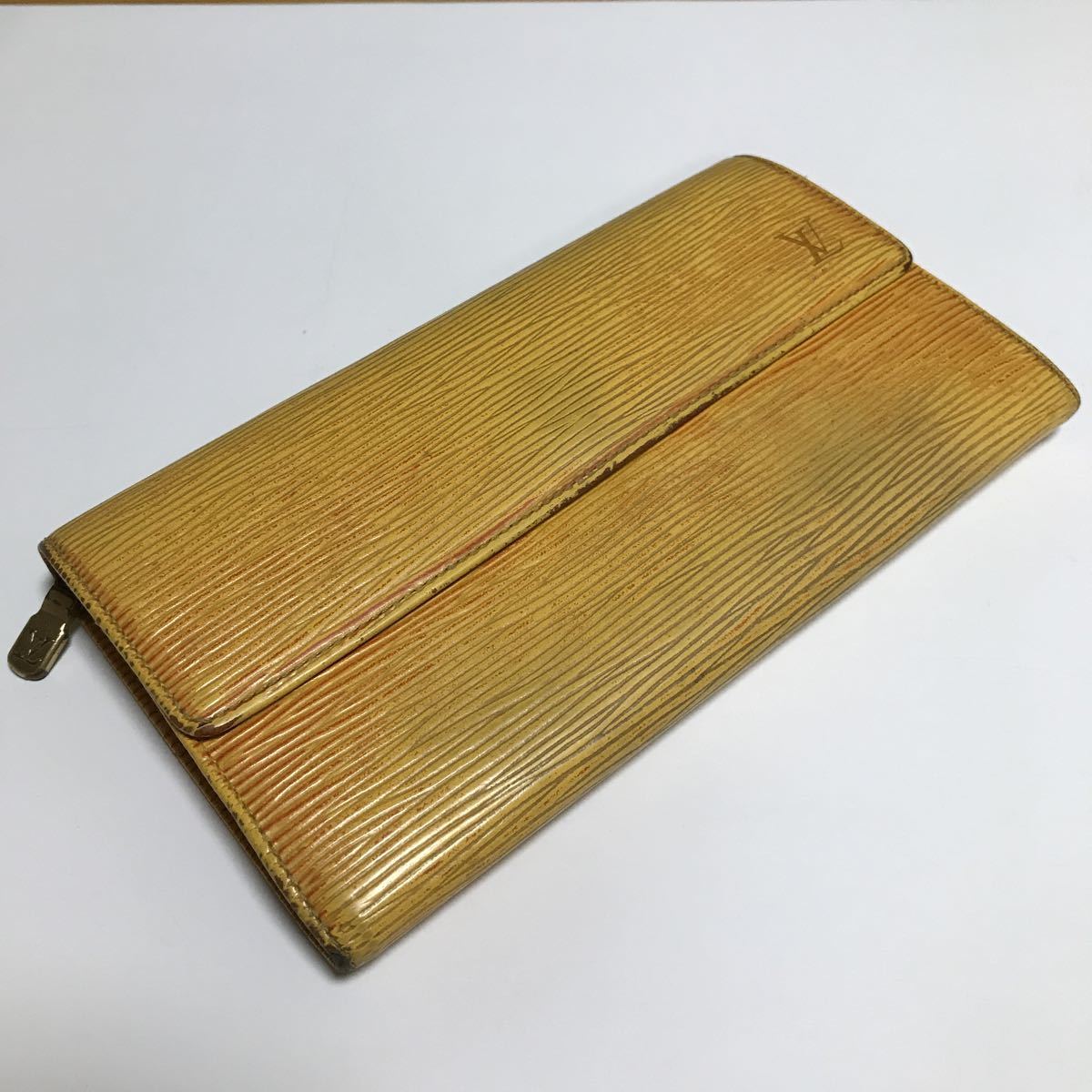 ポルトフォイユ LOUIS VUITTON ポルトフォイユ・サラ 長財布 ルイ 