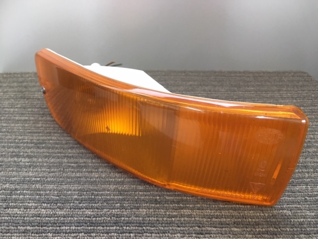 ポルシェ968　ウィンカー 右_2