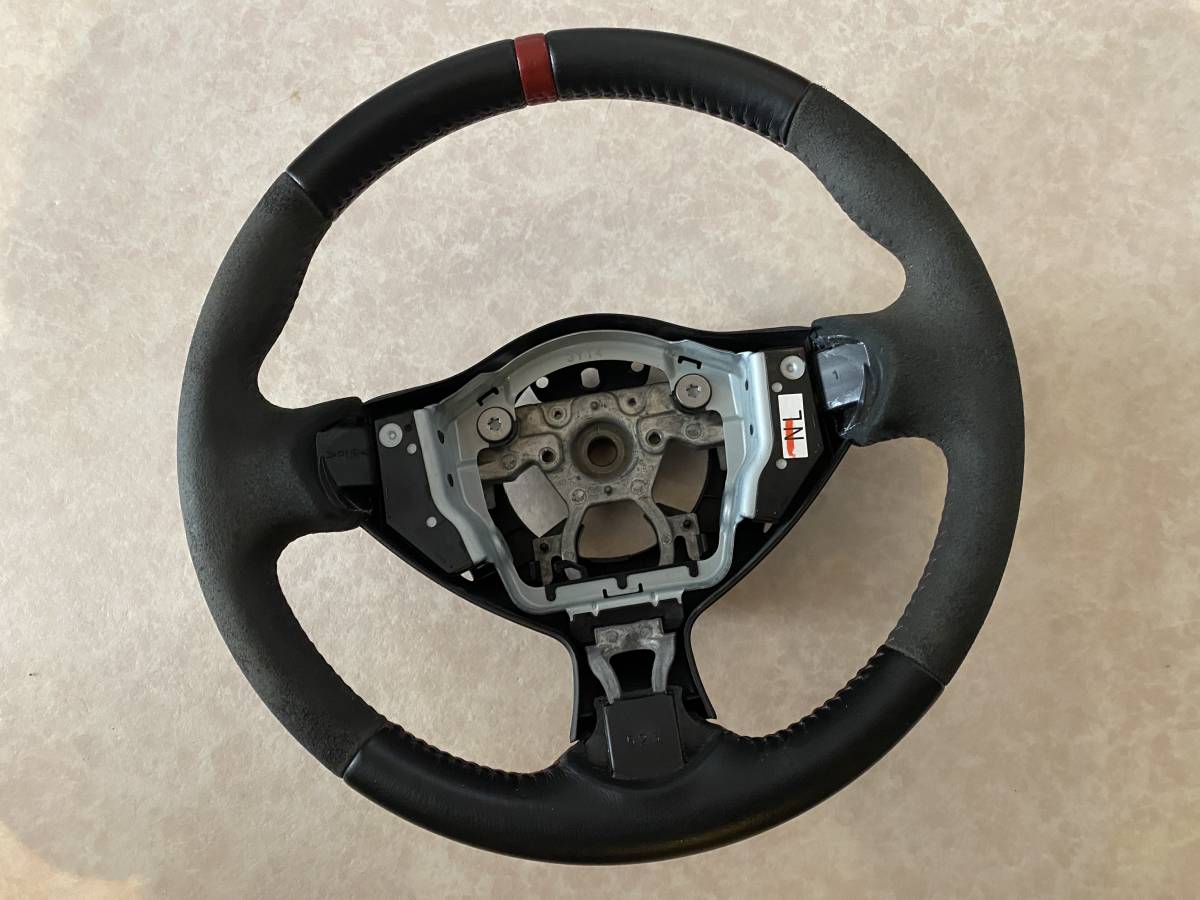美品！ナルディ NARDI ウッド ステアリング 32.5パイ 小径 【公式通販】