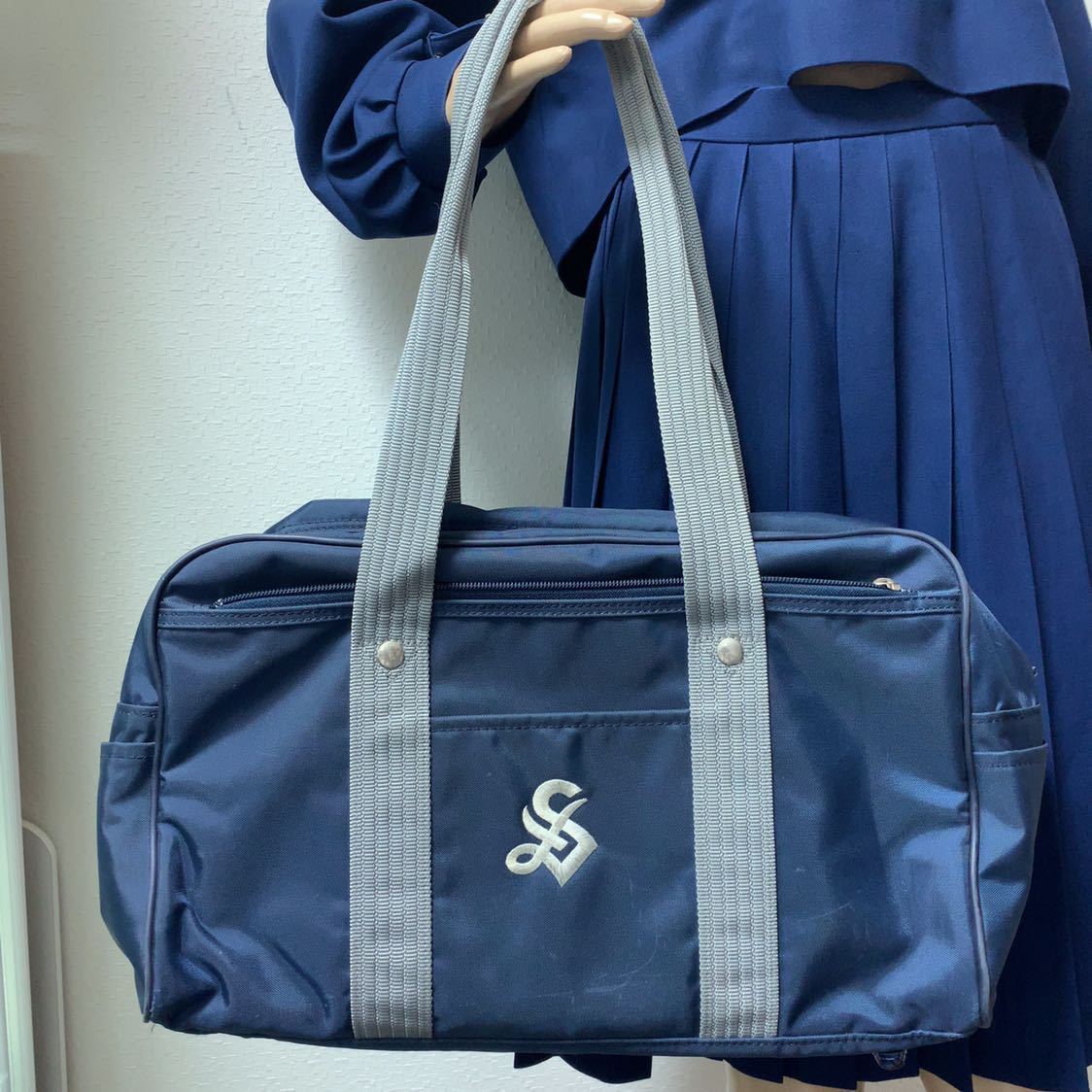 愛知淑徳のスクールバッグ ちいさく