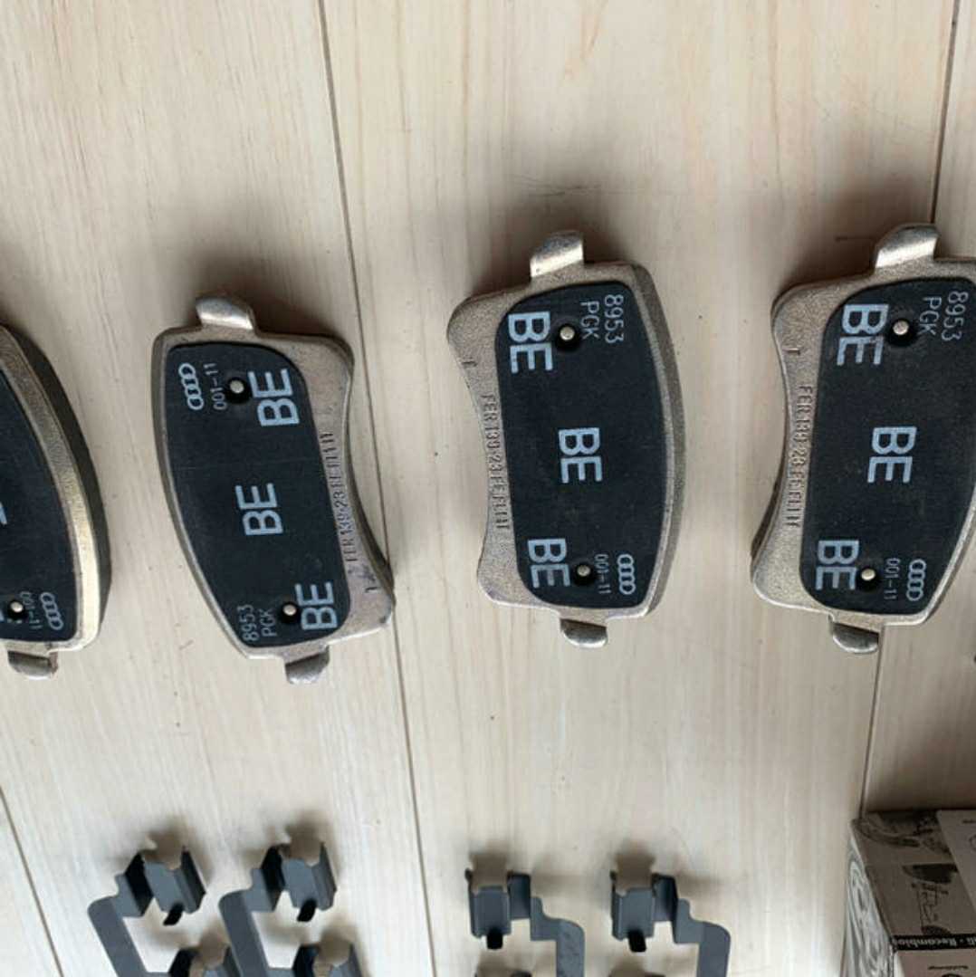 【SALE，定番】 アウディ A4 B8 8K 純正ブレーキパッド 前後セット(ブレーキパッド)｜売買されたオークション情報、yahooの商品情報をアーカイブ公開 - オークファン ブレーキパッド