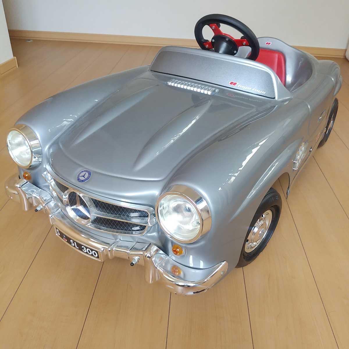 メルセデスベンツ300SL ペダルカー 乗用玩具 足けり乗用玩具メルセデス