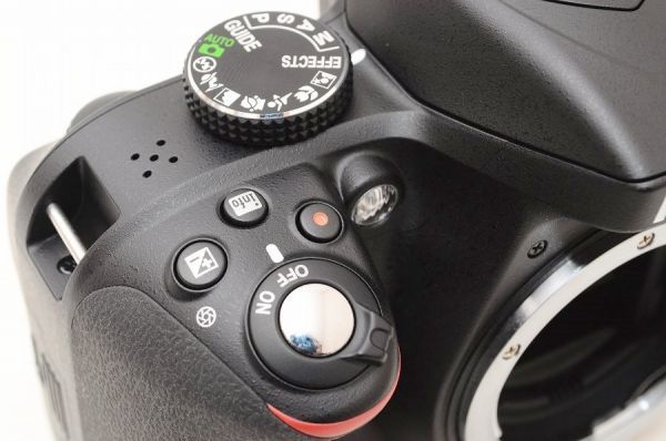 Nikon D3300 ボディ S回数7737回♪Nikon D3300 ボディ♪【公式通販】