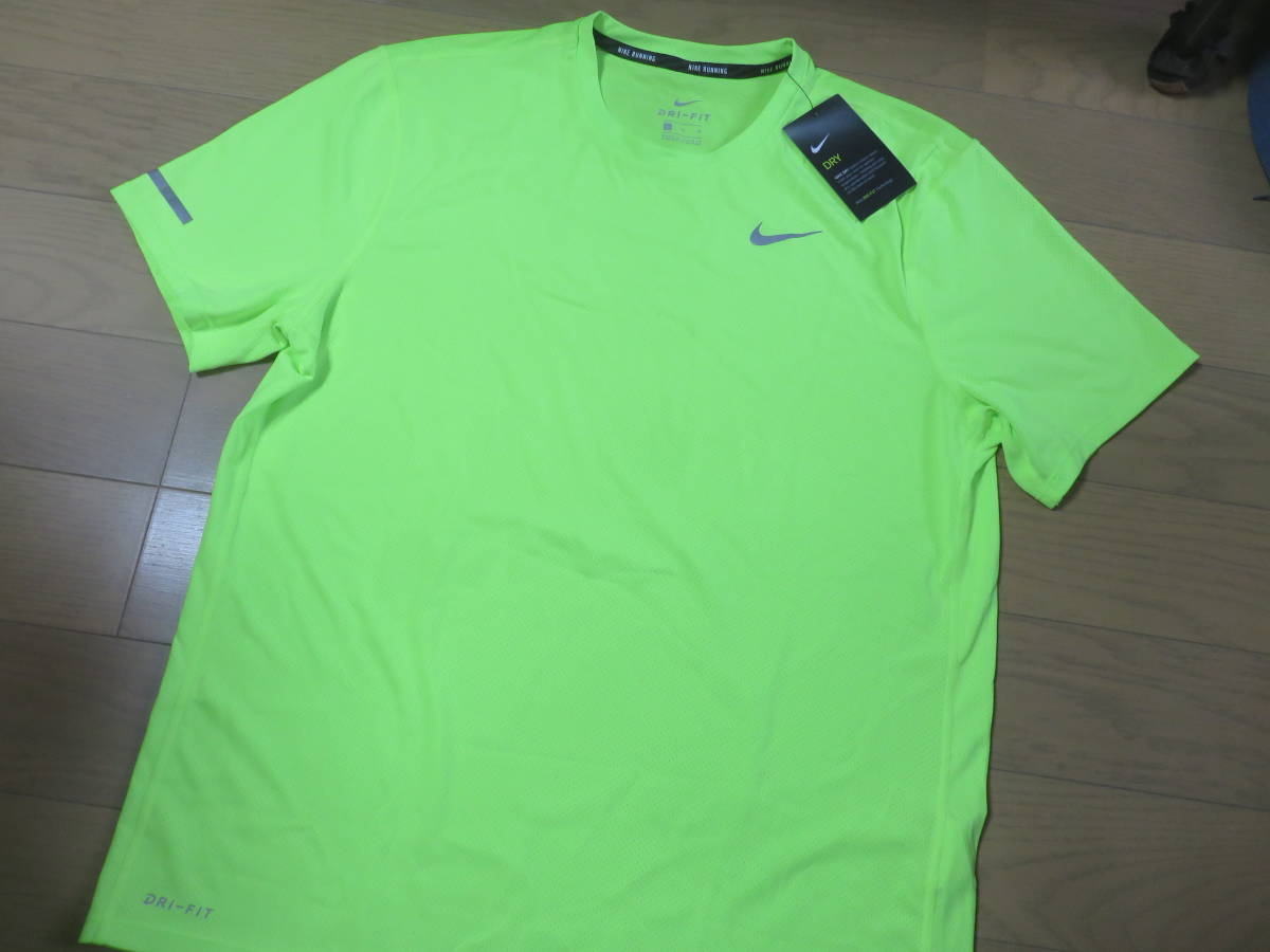 セール，人気セール NIKE DRI-FIT メンズ半袖シャツ XL 蛍光イエロー 決算セール(半袖シャツ)｜売買されたオークション情報、yahooの商品情報をアーカイブ公開 - オークファン 半袖シャツ