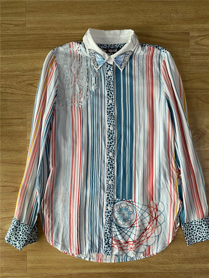 人気SALE，送料無料 NEW Desigual/デシグアル レディース ストライプ 切替 ロゴ刺繍 ブラウス Mサイズ 送料370円 良い色合い XXAAS(Mサイズ)｜売買されたオークション情報、yahooの商品情報をアーカイブ公開 - オークフ Mサイズ