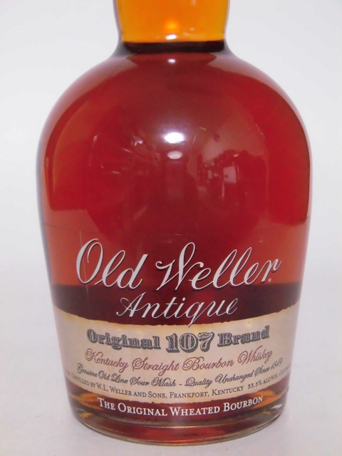 Weller Antique 750ml 古酒 「ウェラー 107」の落札相場・落札価格 【L2】 旧ボトル オールド ウェラー アンティーク107 【Old Weller Antique 107】