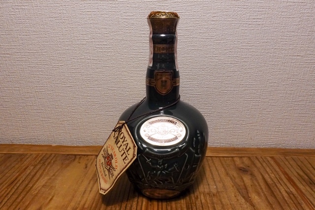 SALUTE 古酒 21年 ROYAL 700ml CHIVAS ロイヤルサルート ロイヤル
