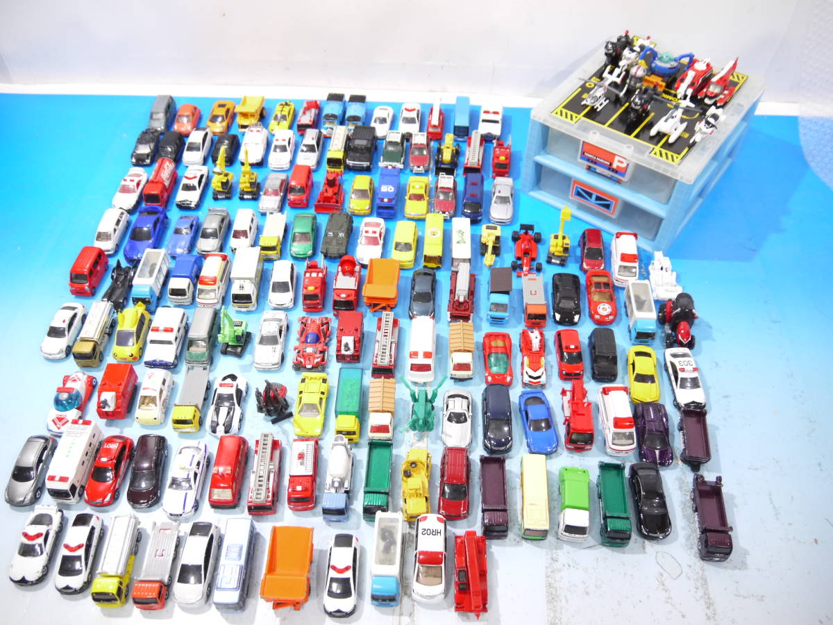 トミカ他色々 ミニカー 大量まとめ売り 収納ケース付き 【公式通販】