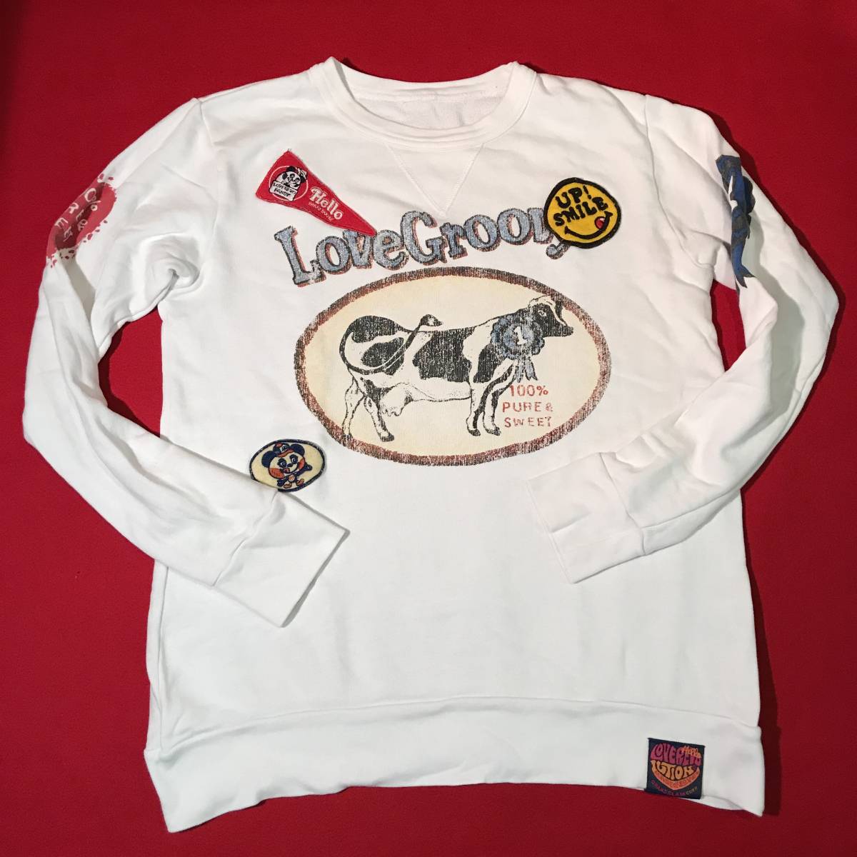 A746子供服○ラブレボ 白 トレーナー ワッペン付き サイズ160～170(肩  