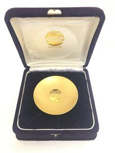 expo 75 金杯のYahoo!オークション(旧ヤフオク!)の相場・価格を見る