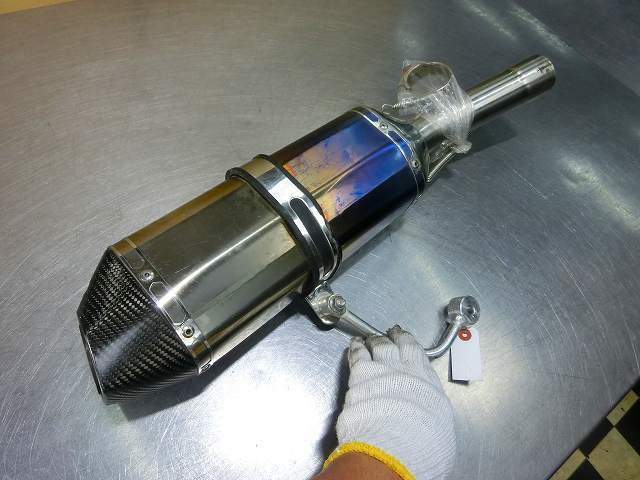 FZR250R LCIスリップオンマフラー交換 - PUSH!PUSH!PUSH!.net