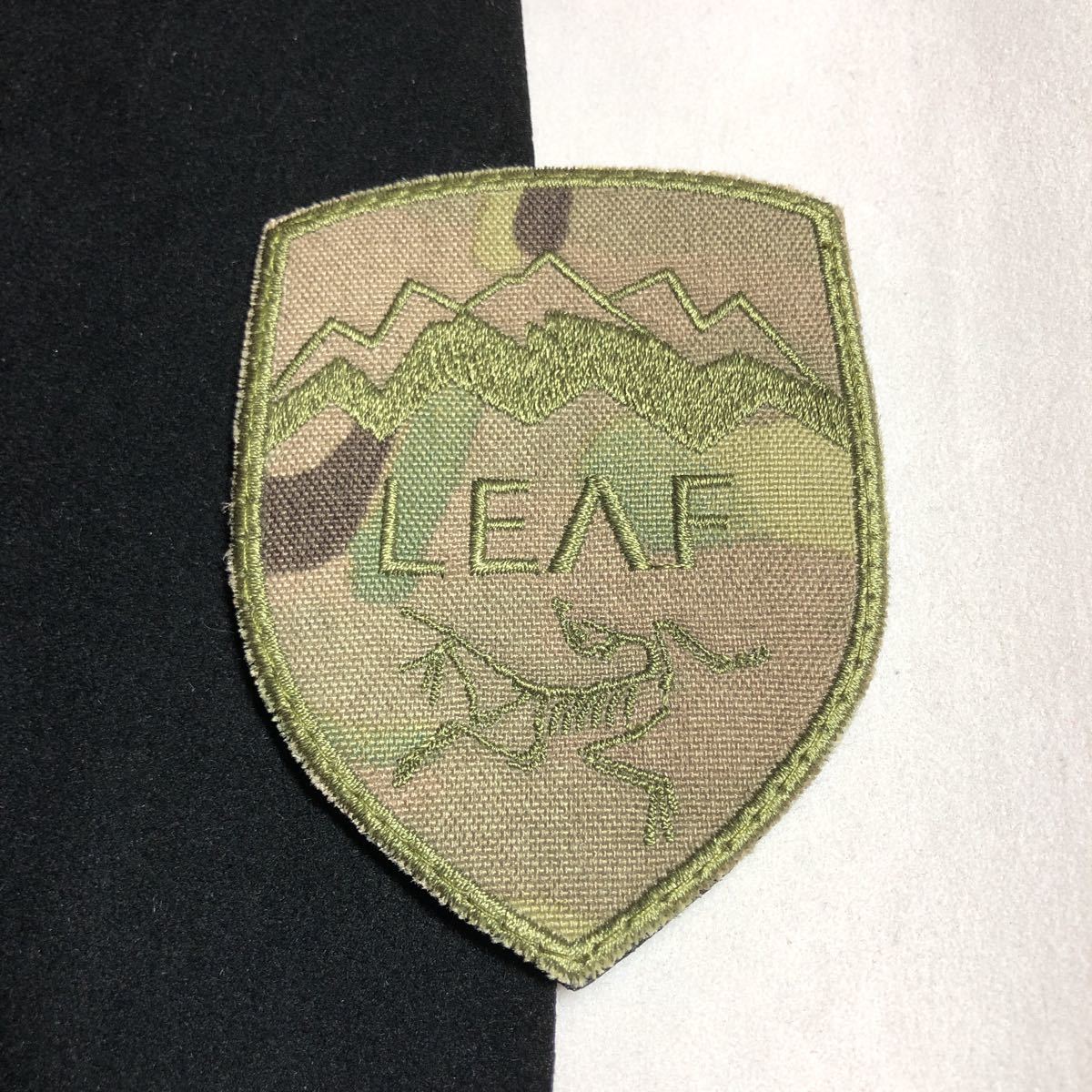 豊富な，100%新品 アークテリクス リーフ パッチ ベルクロ leaf 小盾型 C(その他)｜売買されたオークション情報、yahooの商品情報をアーカイブ公開 - オークファン その他