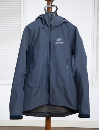 【100%新品，新作】 アークテリクス ベータ SL ハイブリッド M Heron ユーズド(Mサイズ)｜売買されたオークション情報、yahooの商品情報をアーカイブ公開 - オークファン 男性用