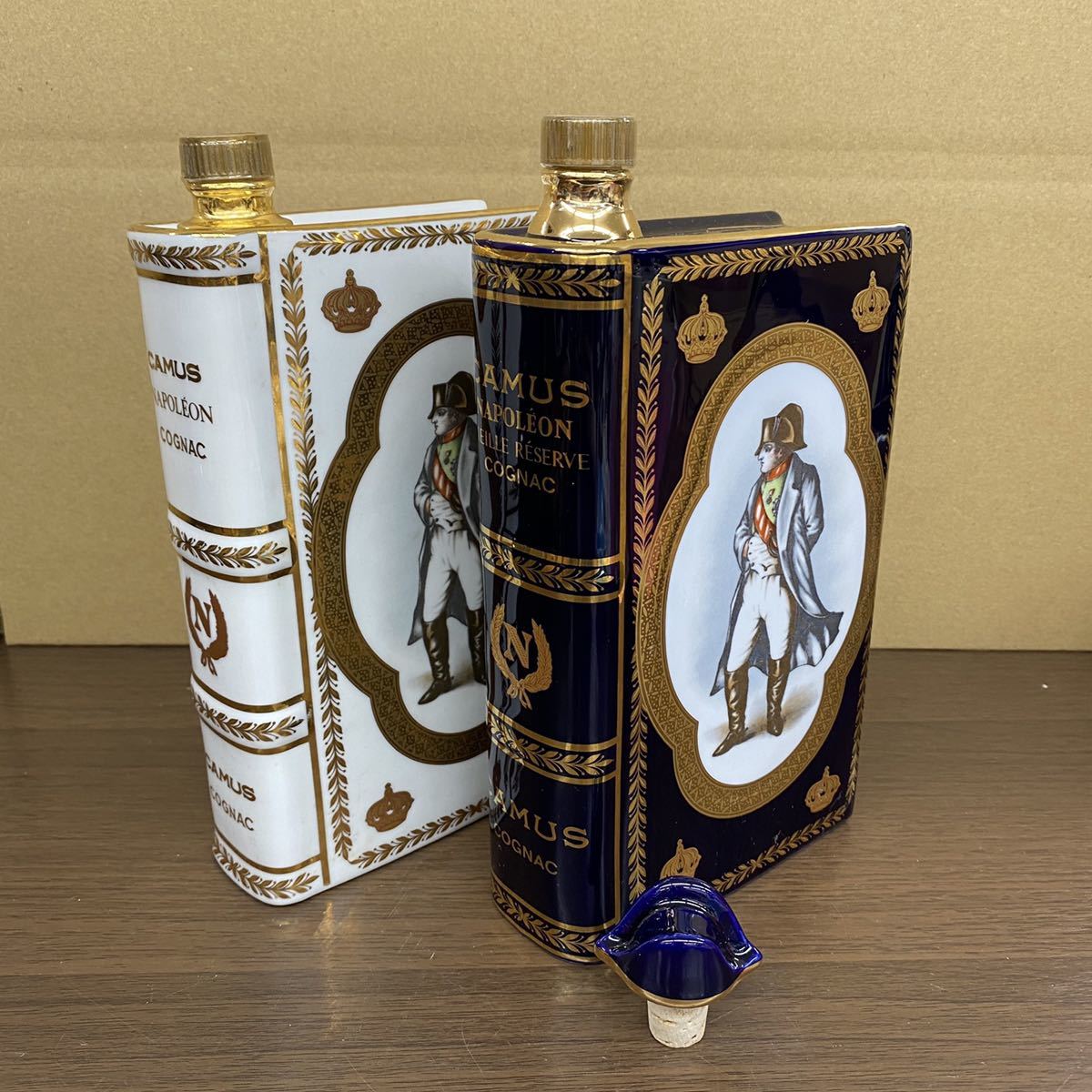 未開栓》CAMUS カミュ NAPOLEON ナポレオン ブック 2本セット u3656 未開栓》CAMUS カミュ NAPOLEON ナポレオン ブック 2本セット u3656
