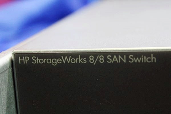 HP/Hewlett-Packard SANスイッチ 8/8 Base AM866B/　年式不明　46-15Y Switch SAN HPE Active) 8G 48-port&frasl;24-port