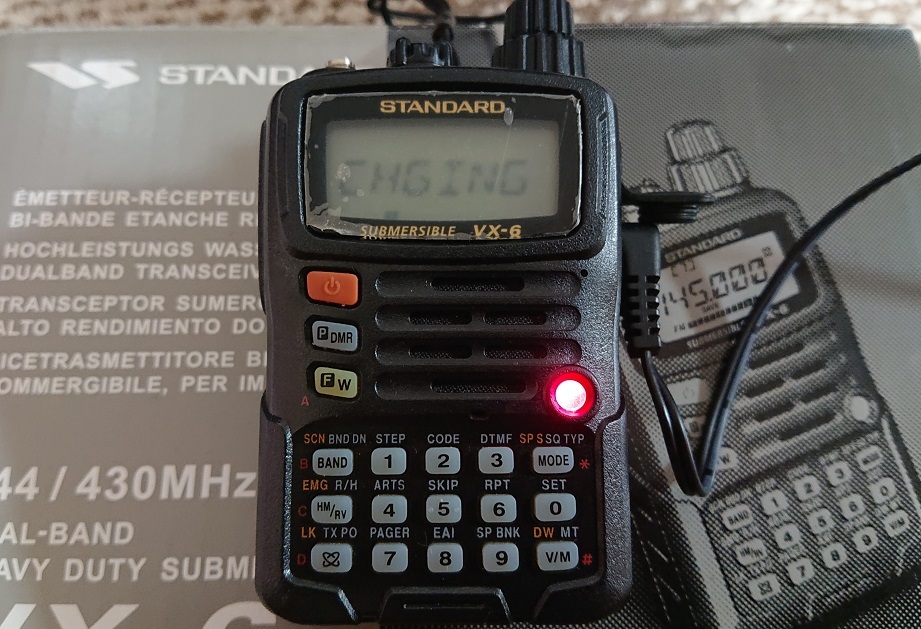 アマチュア無線 STANDARD VX-6 トランシーバー