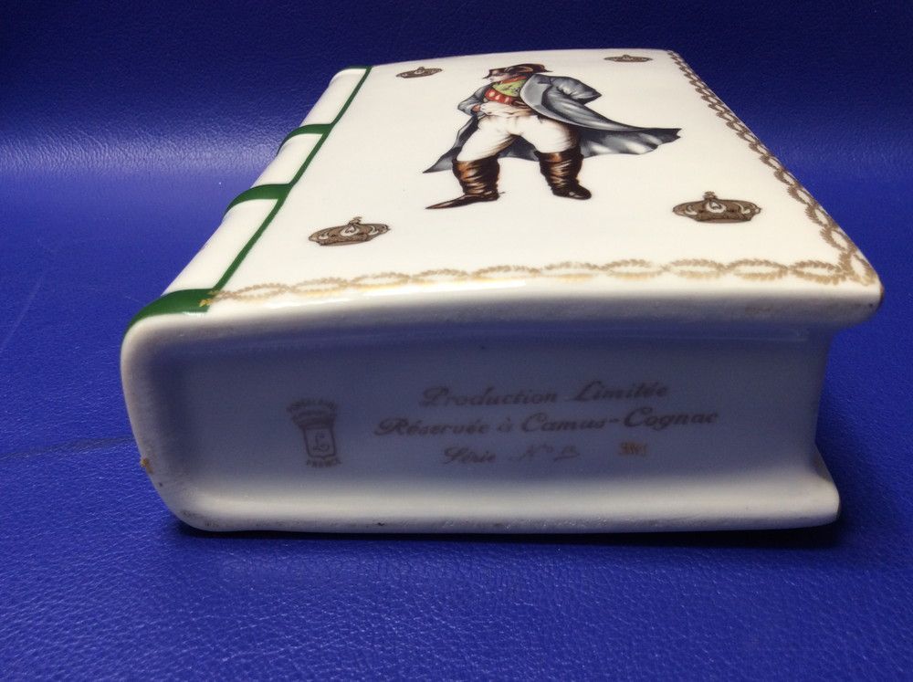 【未開栓】 CAMUS NAPOLEON ＢＯＯＫ ナポレオン 重さ約1.225kg ブックシリーズ カミュ (3) ◆3109/宮竹店 CAMUS NAPOLEON ナポレオン ナポレオンボトル シルバー ブランデー