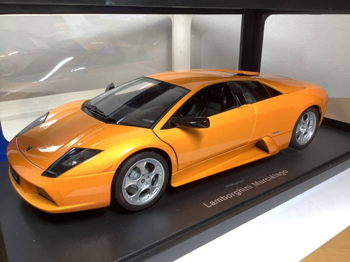 正規品，大得価 1/18 AUTOart Lamborghini Murcilago 2001 ORANGE 38010 / オートアート ランボルギーニムルシエラゴ オレンジ Aa(乗用車)｜売買されたオークション情報、yahooの商品情報をアーカイブ公開 - オークファン 乗用車