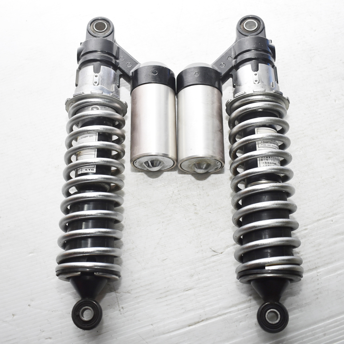 純正 リア ゼファー400 - リアサスの通販 カワサキ KYB カヤバ ZR400C 