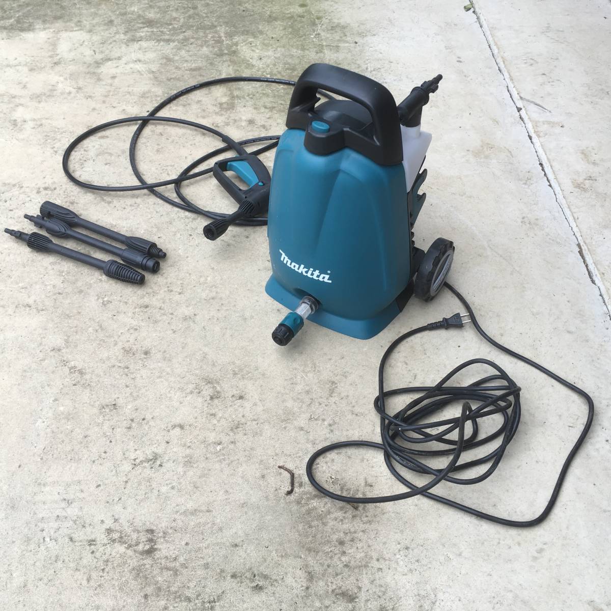 マキタ 高圧洗浄機 MHW0700 makita 通販 圧力調整可能高圧洗浄機販売 