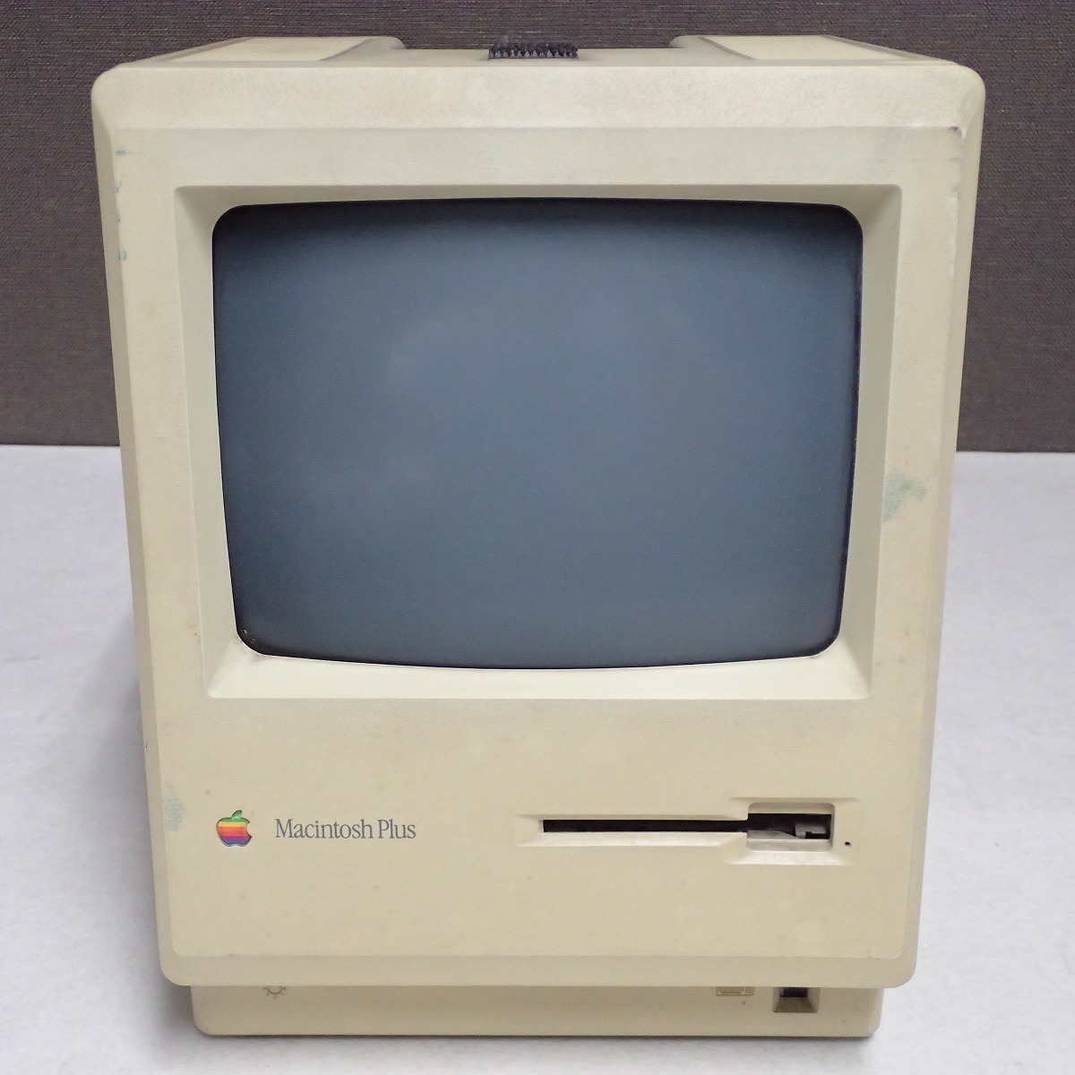 Macintosh Plus Apple Computer 1Mb Vintage 0 - | 1MB with Keyboard 